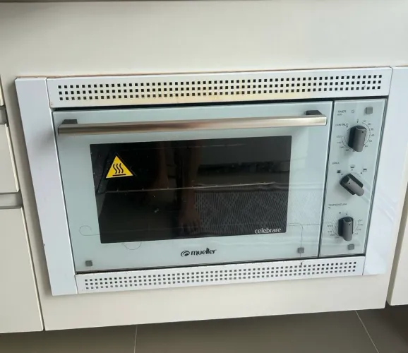 Forno Elétrico de Embutir Mueller Celebrare 44L 127V - Grill e Timer