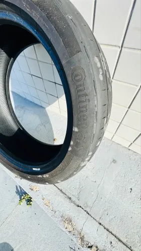 Par de Pneu 215x45 R 18 do Fastback meia vida continental