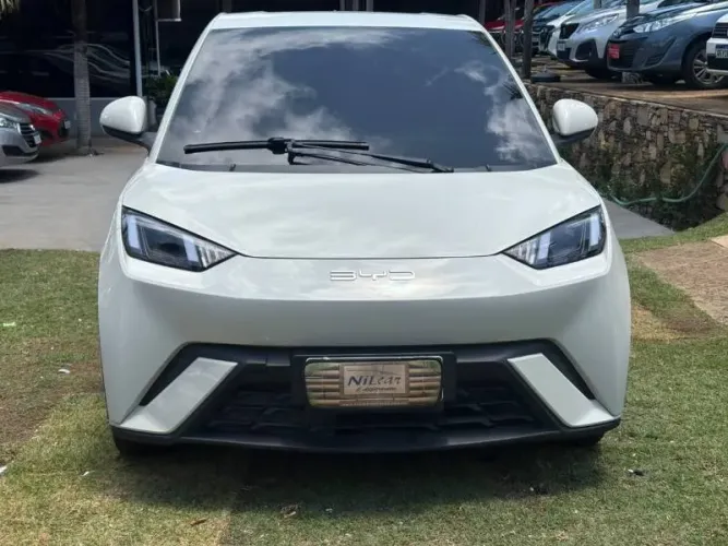 BYD Dolphin Mini (Elétrico) 2025