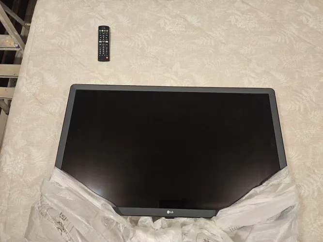 Vendo TV LG 32 polegadas
