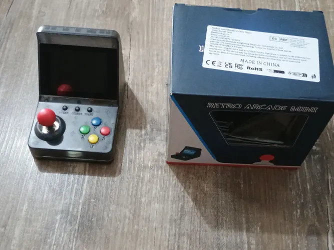 Mini Arcade com 500 jogos 
