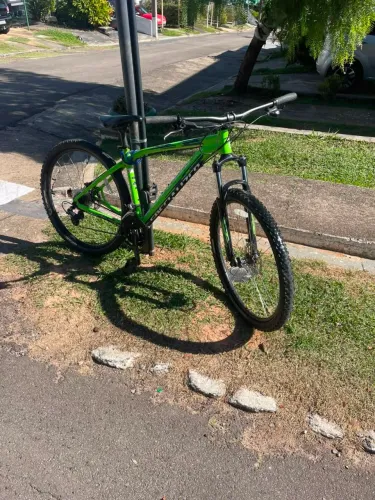 Bicicleta Specialized usada