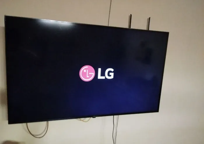 TV smart 50 polegadas