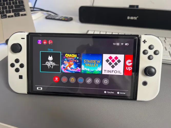 Nintendo switch OLED desbloqueado + micro sd 128 tv ? Impecável