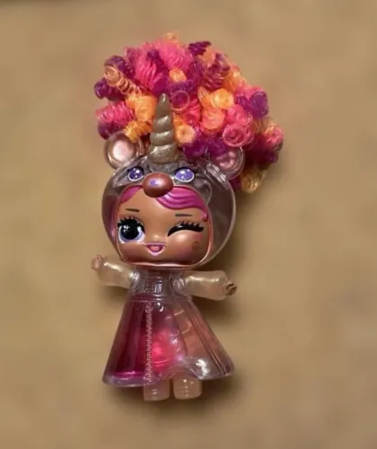 boneca lol surprise unicorn tots
