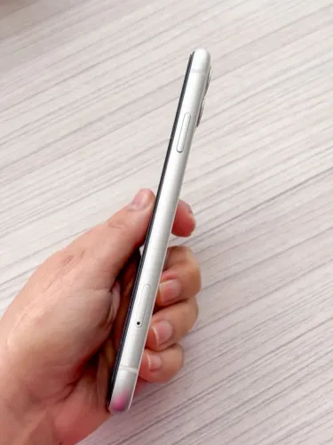 iPhone 11 branco - único dono