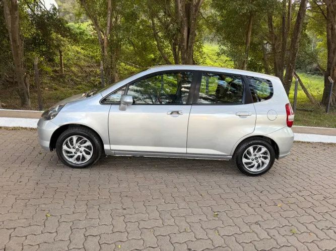 Honda Fit LX 1.4/ 1.4 Flex 8v/16v 5P Mec. 2004