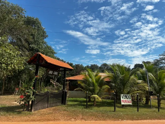 VENDO/TROCO RANCHO BEIRA RIO CUIABA - STO ANTONIO LEVERGER MT