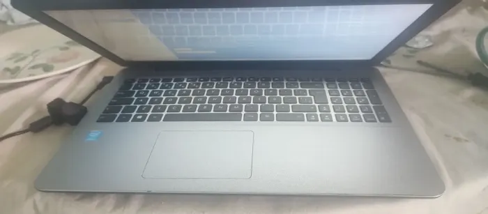 Notebook Asus 15.6