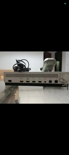 Vídeo game x box semi novo