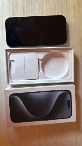 IPHONE 15 PRO 