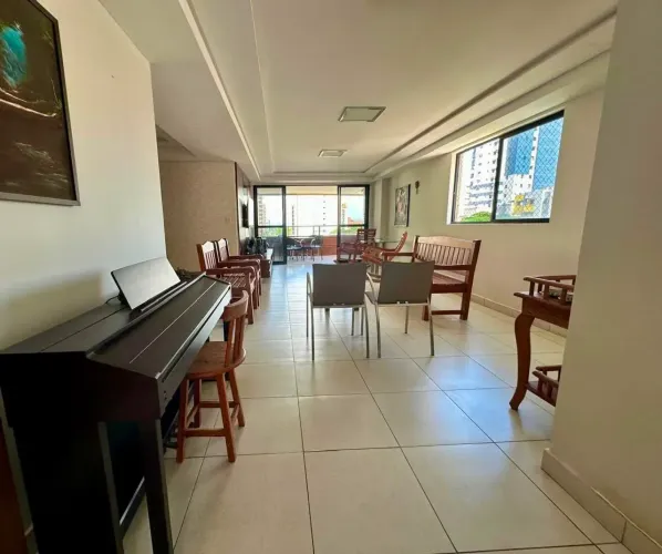 Adonai - Manaíra - 01 por Andar - Andar baixo - 205m² - 04 suítes + DCE - 03 Vagas - Com p