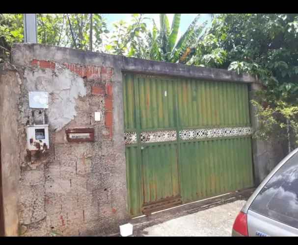 CASA NO JARDIM PARAÍSO
