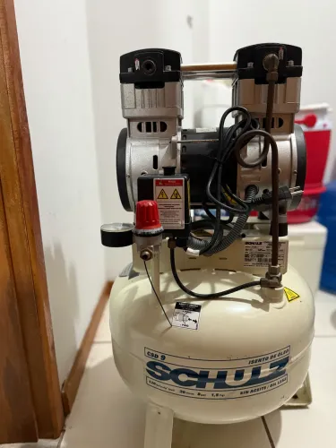 MOTOCOMPRESSOR ISENTO DE ÓLEO CSD 9/30 - 9 PCM 30 LITROS 1,5 HP