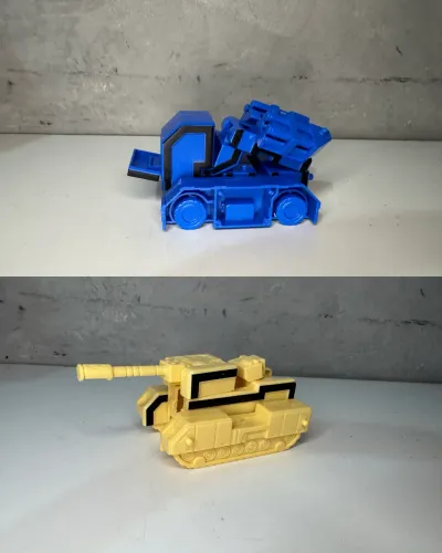 2 brinquedos Numbers transformers