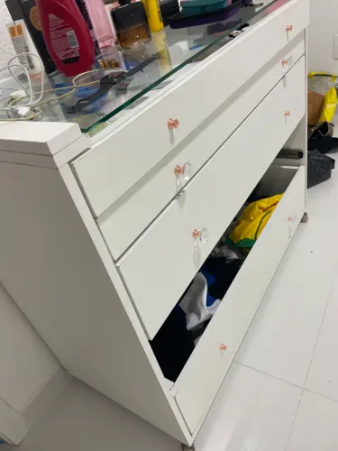 CÔMODA