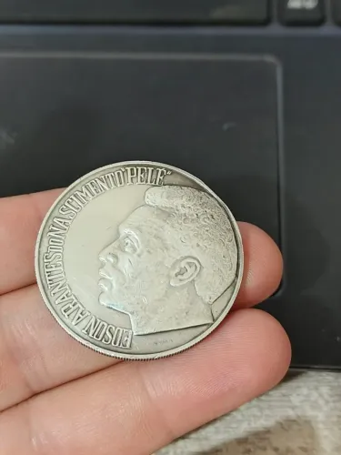 MEDALHA do Pelé em prata despedida do futebol ano 1974 pesando 29 gramas