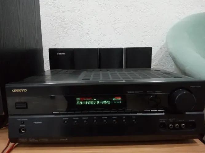Home Theater Onkyo HT-R570 7.1 completo + controle