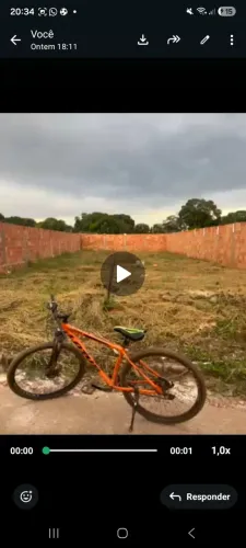 Vendo lote em Poconé MT,no bairro João godofredo rua são Jorge asfaltada e murada.