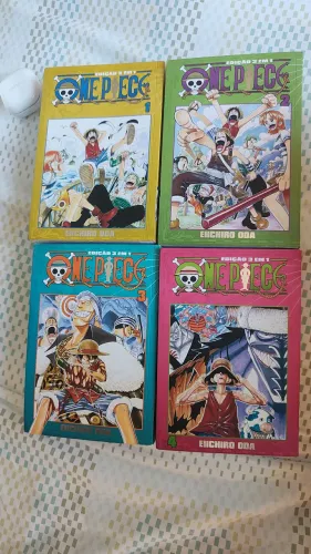 Mangás One piece 3 em 1 volumes 1 ao 4