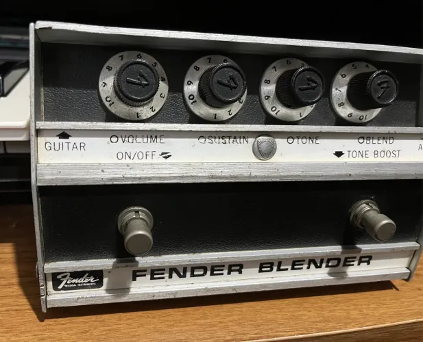 Pedal vintage Fender Blender (original dos anos 70) fuzz