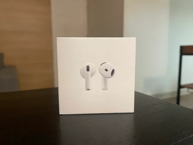 Apple AirPods 4 novo e com NF