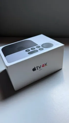 Apple TV 4K - Wi-Fi 64 GB - 3ª Geração