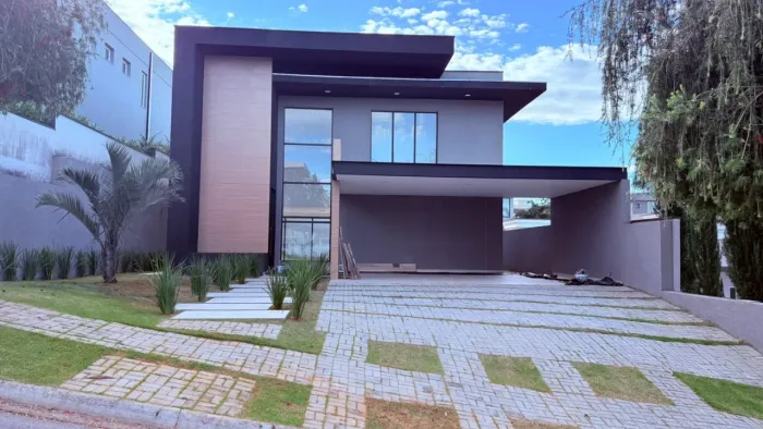 Figueira Garden Atibaia - Sobrado em condomínio - 299mts de construçao - 600mts de terreno