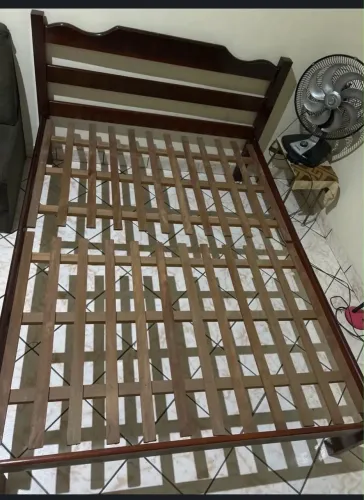  Cama