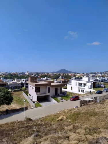 Terreno espetacular no Condomínio Jardim Ingleses - Florianópolis!