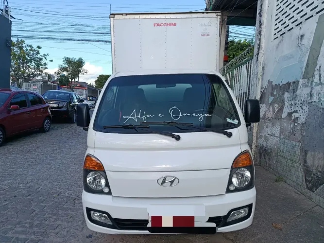 Hyundai HR