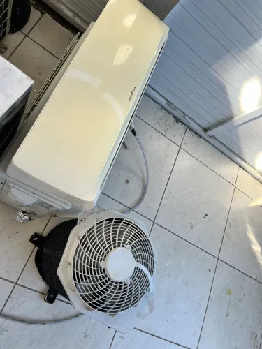 Ar-Condicionado Split Britânia - Frio - 220V