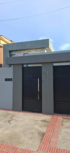 CASA COM 155M² ÁREA TOTAL DE 360M² EM INTERLAGOS!