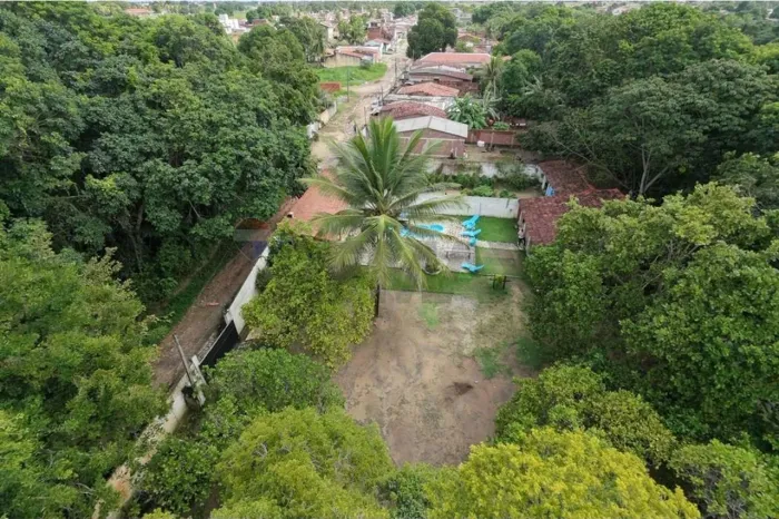 CHÁCARA PARA VIVER ONDE O VERDE ENCONTRA A PAZ E O SUCEGO DA NATUREZA.