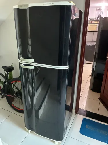Vendo geladeira