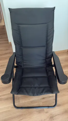 Duas cadeiras de tecido Alfa MOR