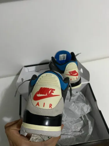 Jordan 3 
