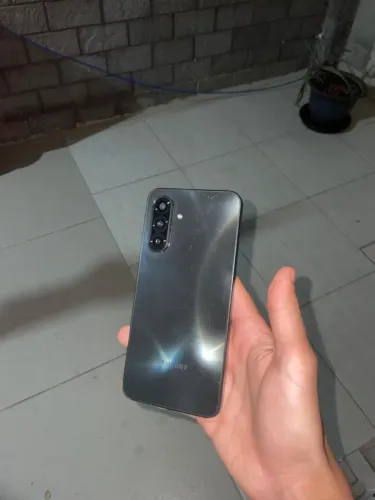 Samsung A17 em perfeito estado com apenas 3 meses de uso