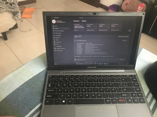 Notebook positivo 