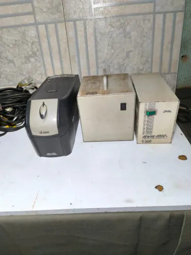 Lote 3 Nobreaks/Estabilizadores SMS Funcionando