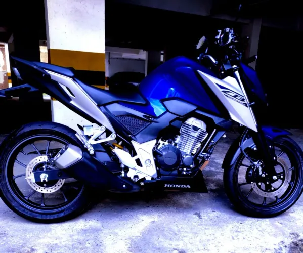 Honda Twister 300f 2026