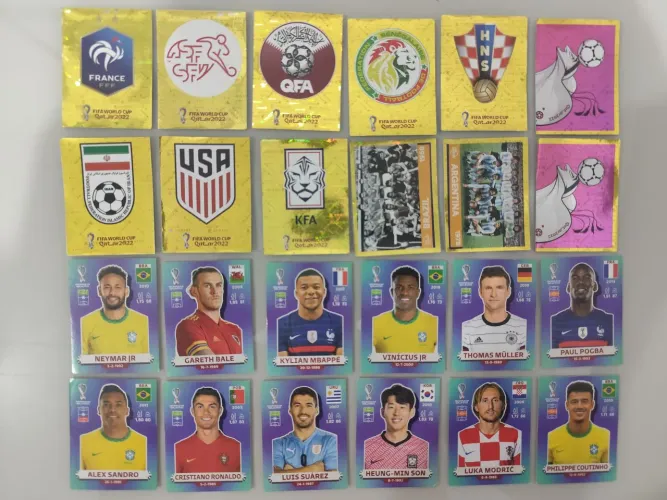 Vendo figurinhas copa 2022