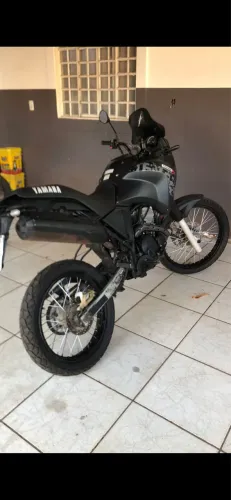 Tenere 250