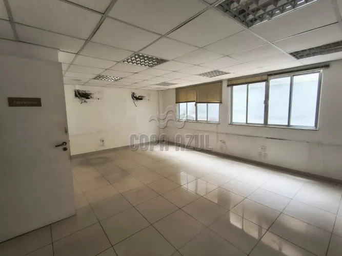 Botafogo  Rua Conde de Irajá | Comercial  Casa quarto(s) à Aluguel