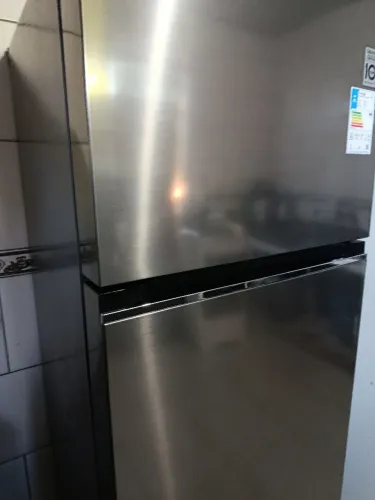 Geladeira  LG 395L e 90L de congelador / GELADEIRA NOVA