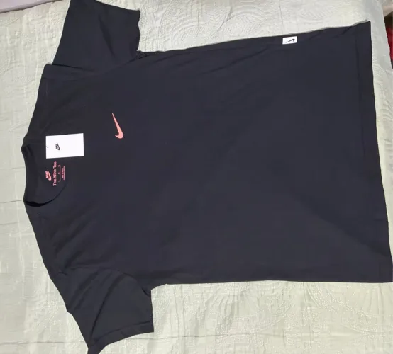 Camisa Nike Básica G