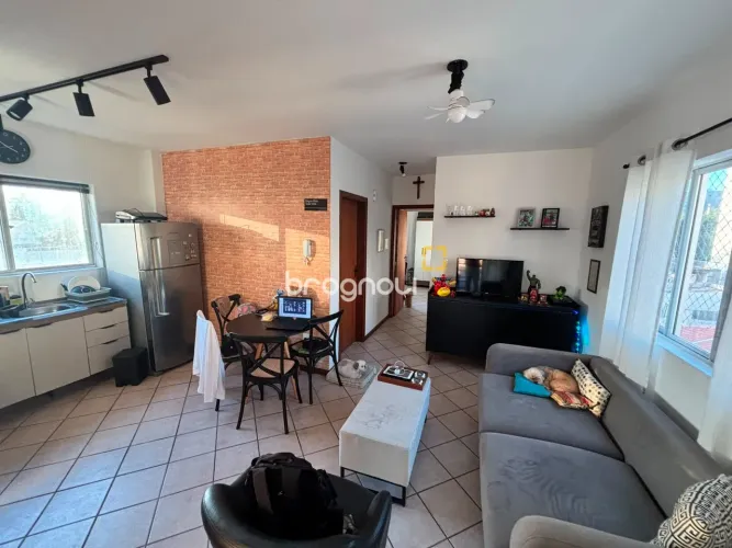 Prédio com Apartamentos Locados na Trindade - Investimento