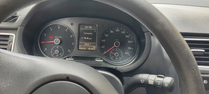 Volkswagen Fox 1.0 MI Total Flex 8V 5P 2011