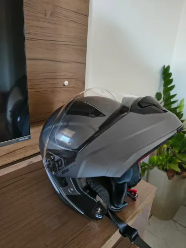 Capacete Texx Kratos Solid Escamoteável Articulado Tamanho 61 Cor Titanio Fosco