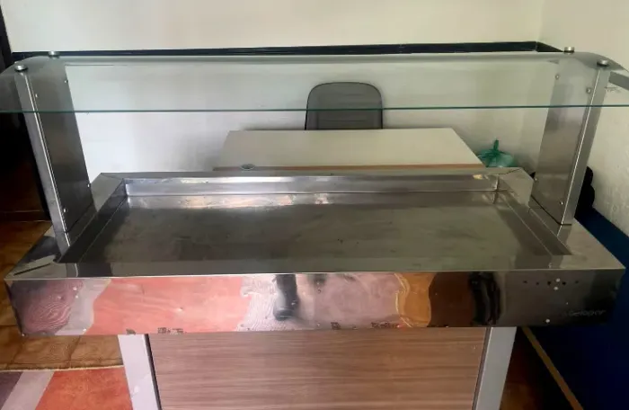 Buffet térmico Gelopar Para Resfriamento 6 Cubas